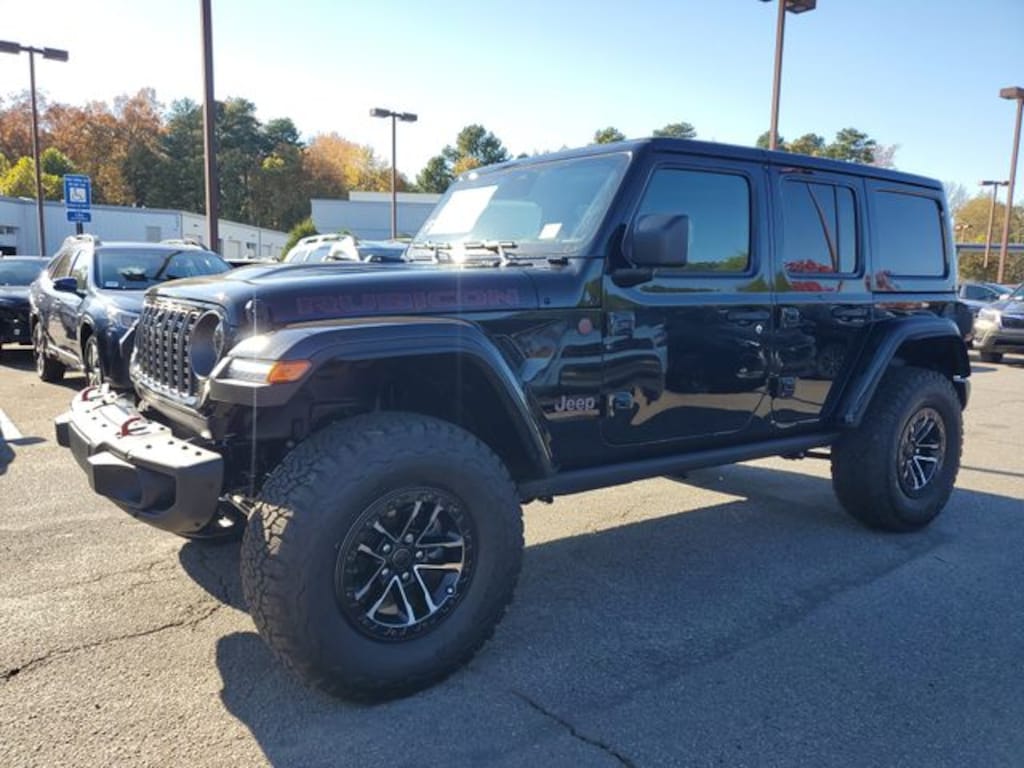 New 2026 Jeep Wrangler 4-DOOR RUBICON X Sport Utility