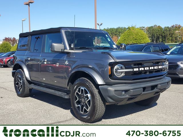 2022 Ford Bronco 4-Door Outer Banks's photo