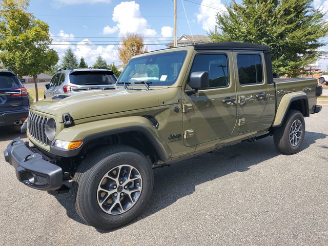 2025 Jeep Gladiator Sport S photo 3