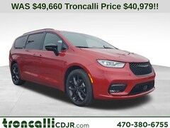 New 2026 Chrysler Pacifica SELECT Passenger Van in Cumming GA