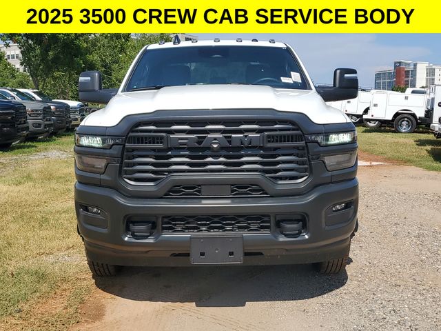 2025 Ram 3500 Tradesman photo 2
