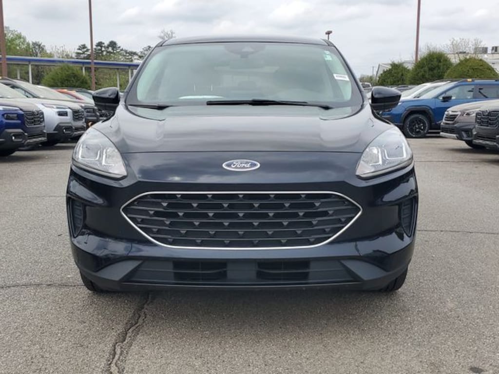 Used 2021 Ford Escape Hybrid SE SUV