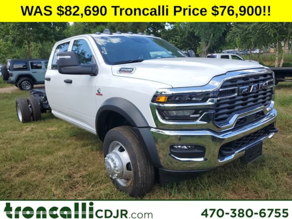New 2025 Ram 5500 Chassis Cab 5500 TRADESMAN CHASSIS CREW CAB 4X4 84' CA Pickup