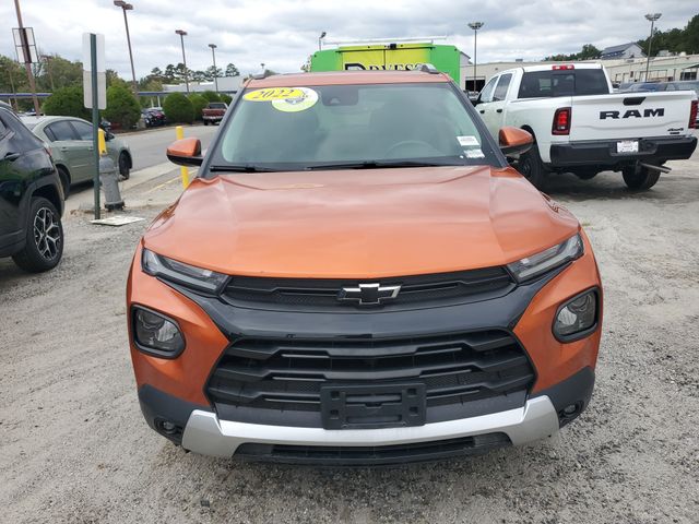 2022 Chevrolet Trailblazer LT photo 2