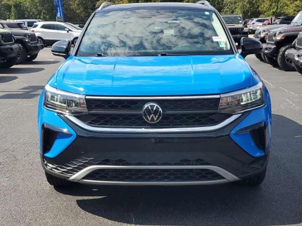 Used 2023 Volkswagen Taos 1.5T SE SUV