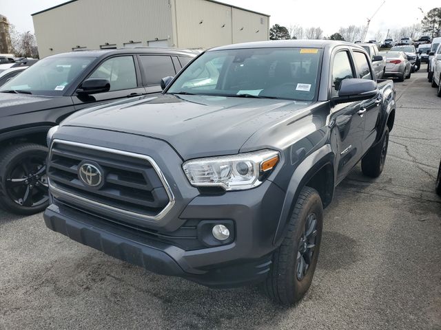 2022 Toyota Tacoma SR5 photo 3