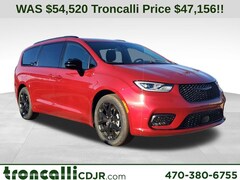 2026 Chrysler Pacifica LIMITED Passenger Van