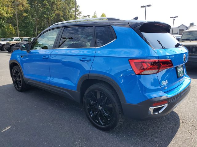 2023 Volkswagen Taos SE photo 4