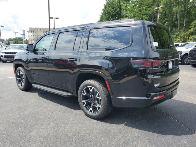 2025 Jeep Wagoneer Overland photo 4