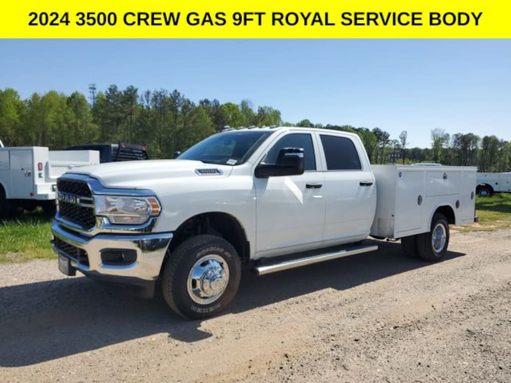 New 2024 Ram 3500 Chassis Cab 3500 TRADESMAN CREW CAB CHASSIS 4X4 60' CA Pickup