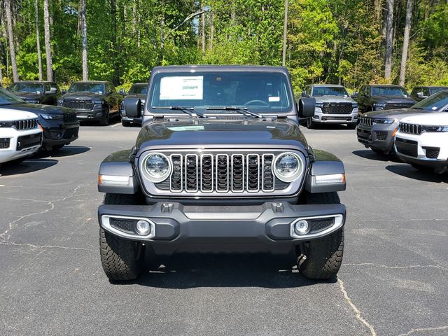 2025 Jeep Wrangler Sahara photo 2