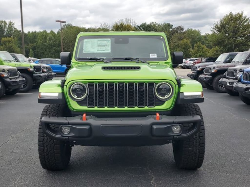 New 2025 Jeep Gladiator MOJAVE X 4X4 Pickup