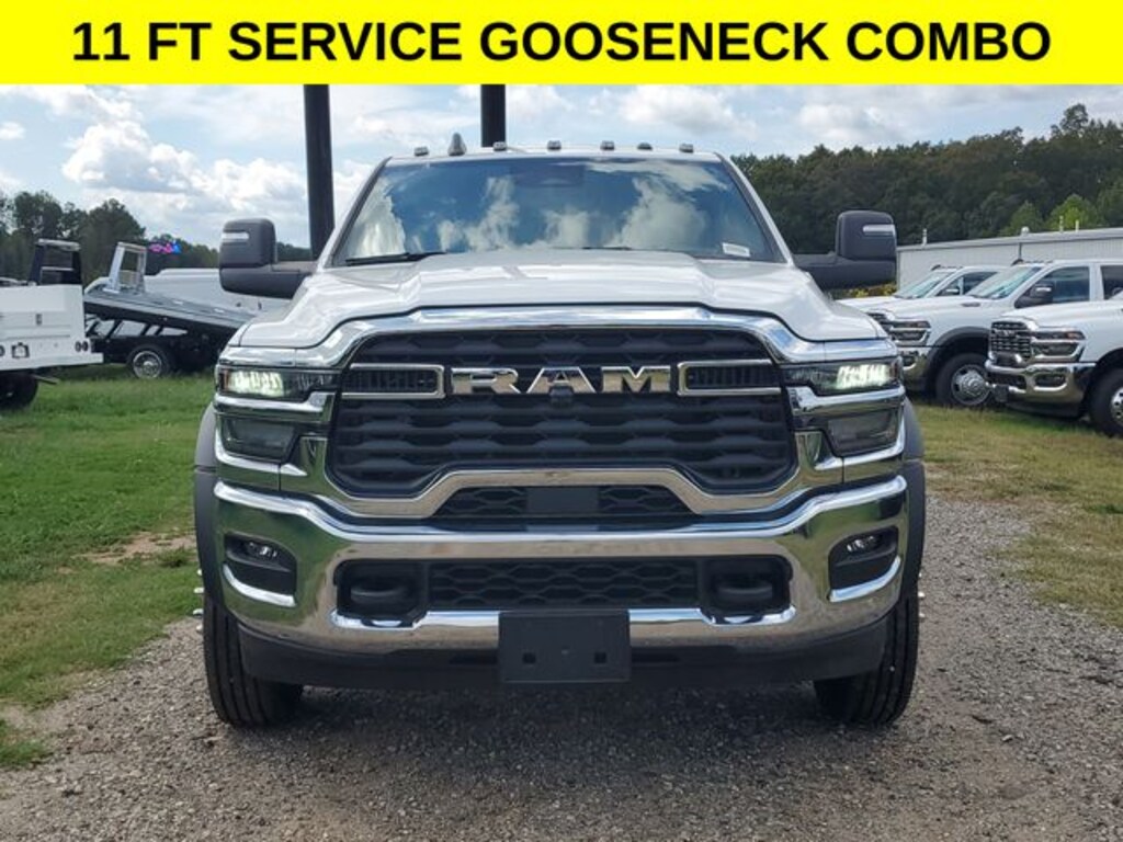 New 2025 Ram 4500 Chassis Cab 4500 TRADESMAN CHASSIS CREW CAB 4X4 84' CA Pickup