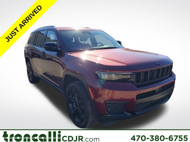 2023 Jeep Grand Cherokee Altitude photo 2