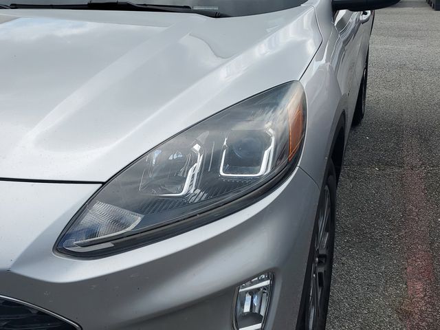 2020 Ford Escape SEL photo 3