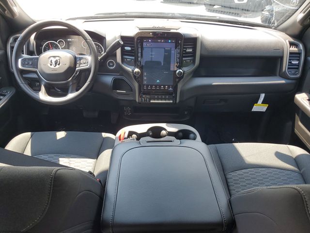 2025 RAM 2500 Tradesman - Photo 16