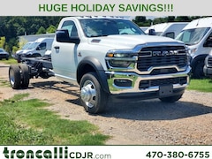 2026 Ram 5500 Chassis Cab TRADESMAN  REGULAR  4X2 84' CA Pickup