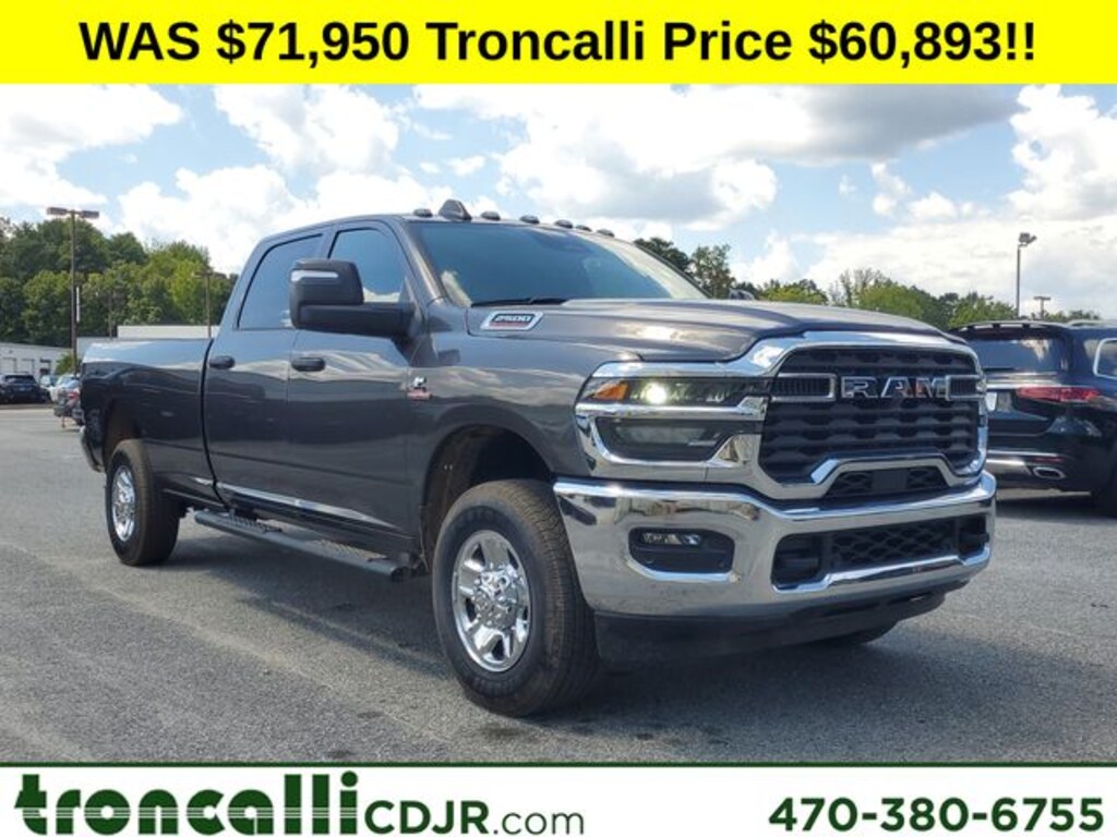 New 2025 Ram 2500 TRADESMAN CREW CAB 4X4 8' BOX Pickup