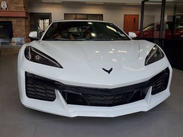 2023 Chevrolet Corvette Z06 2LZ photo 2