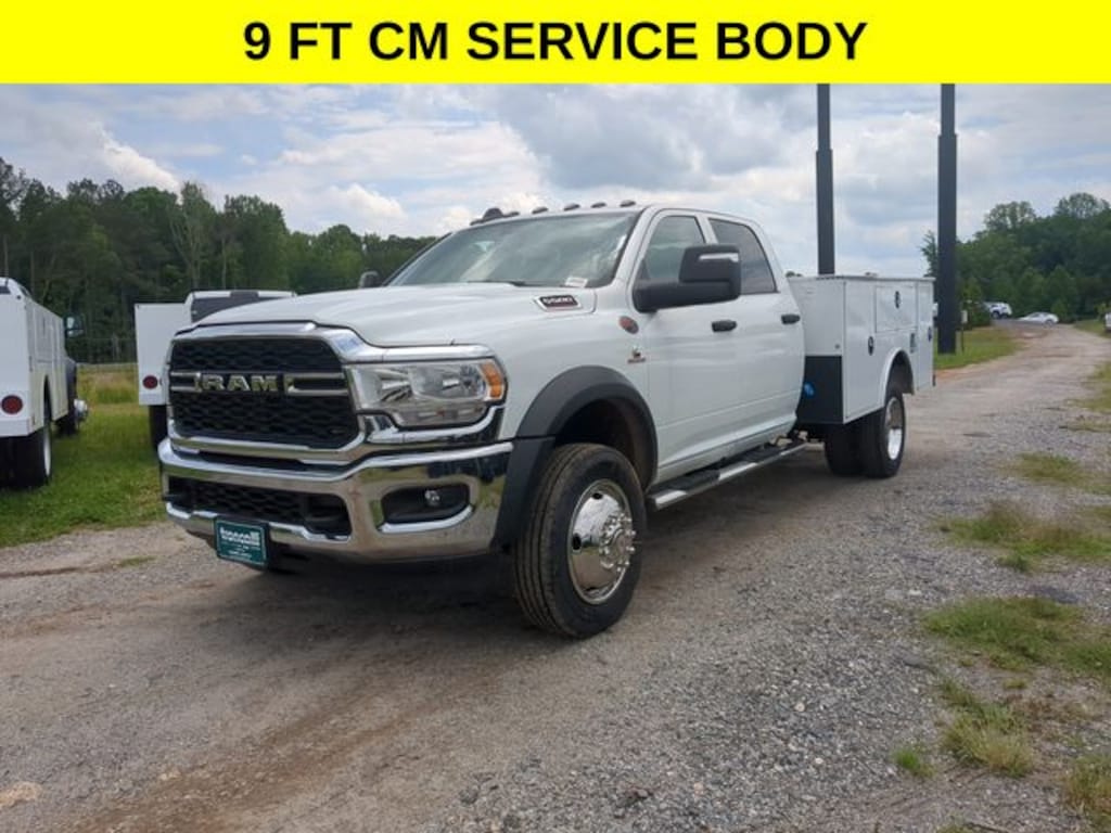New 2024 Ram 5500 Chassis Cab 5500 TRADESMAN CHASSIS CREW CAB 4X4 60' CA Pickup