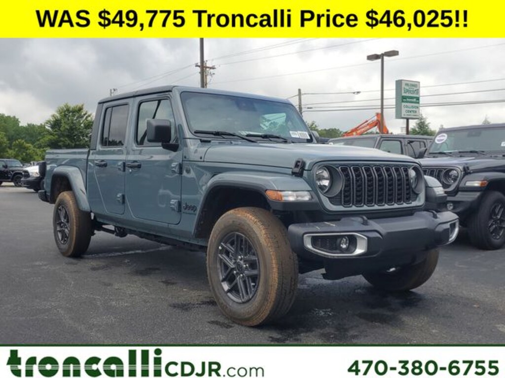 New 2025 Jeep Gladiator SPORT S 4X4 Pickup