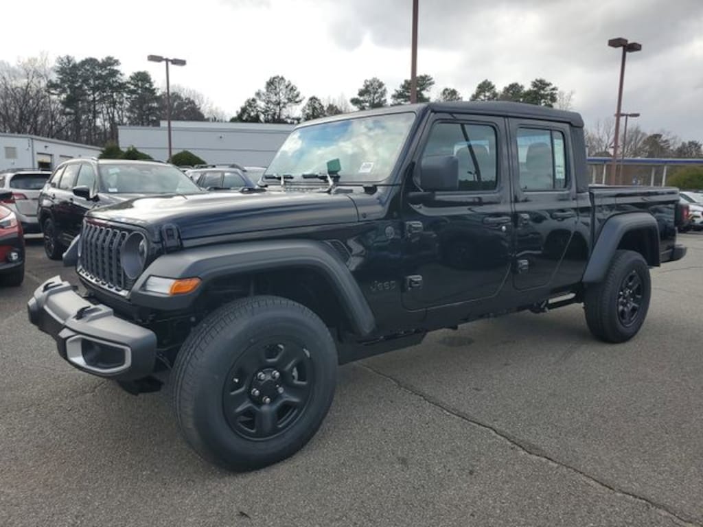 New 2026 Jeep Gladiator SPORT 4X4 Pickup
