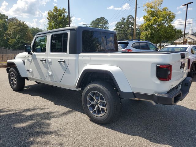 2025 Jeep Gladiator Sport S photo 4