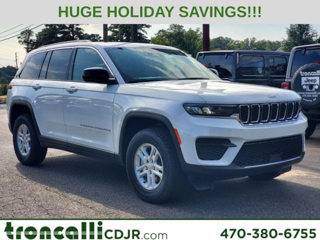 New 2025 Jeep Grand Cherokee LAREDO 4X4 Sport Utility