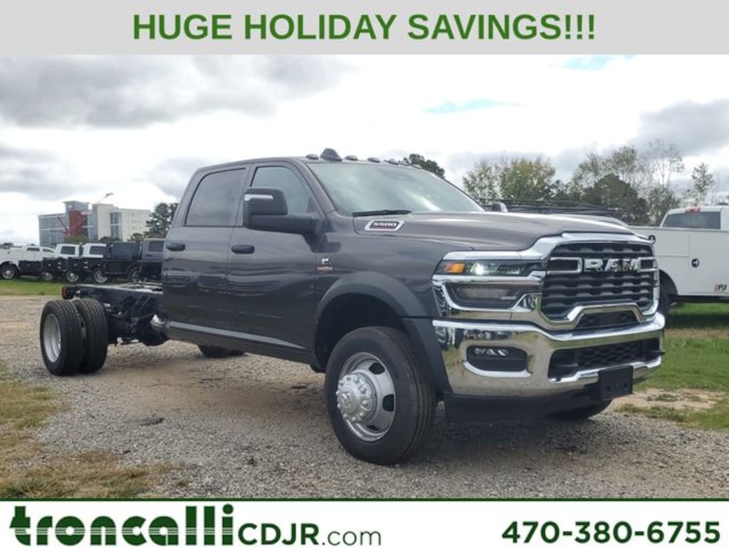 New 2025 Ram 5500 Chassis Cab TRADESMAN CREW 4X4 84' CA Pickup