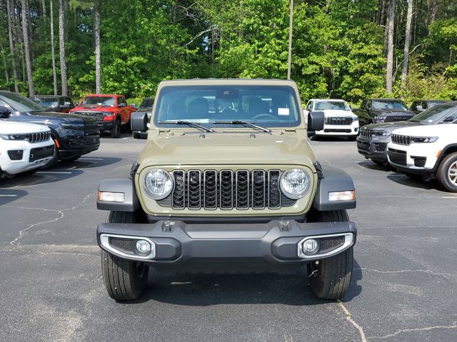 2025 Jeep Gladiator Sport S photo 2