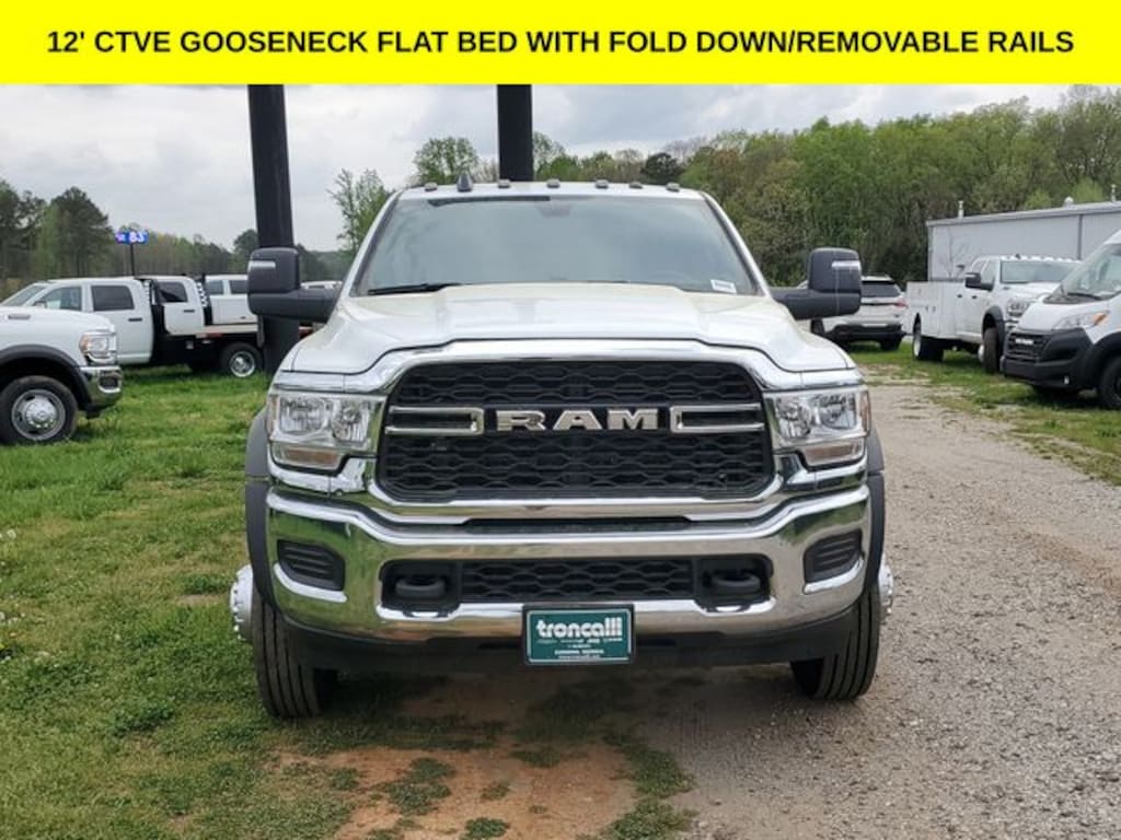 New 2024 Ram 5500 Chassis Cab 5500 TRADESMAN CHASSIS CREW CAB 4X4 84' CA Pickup