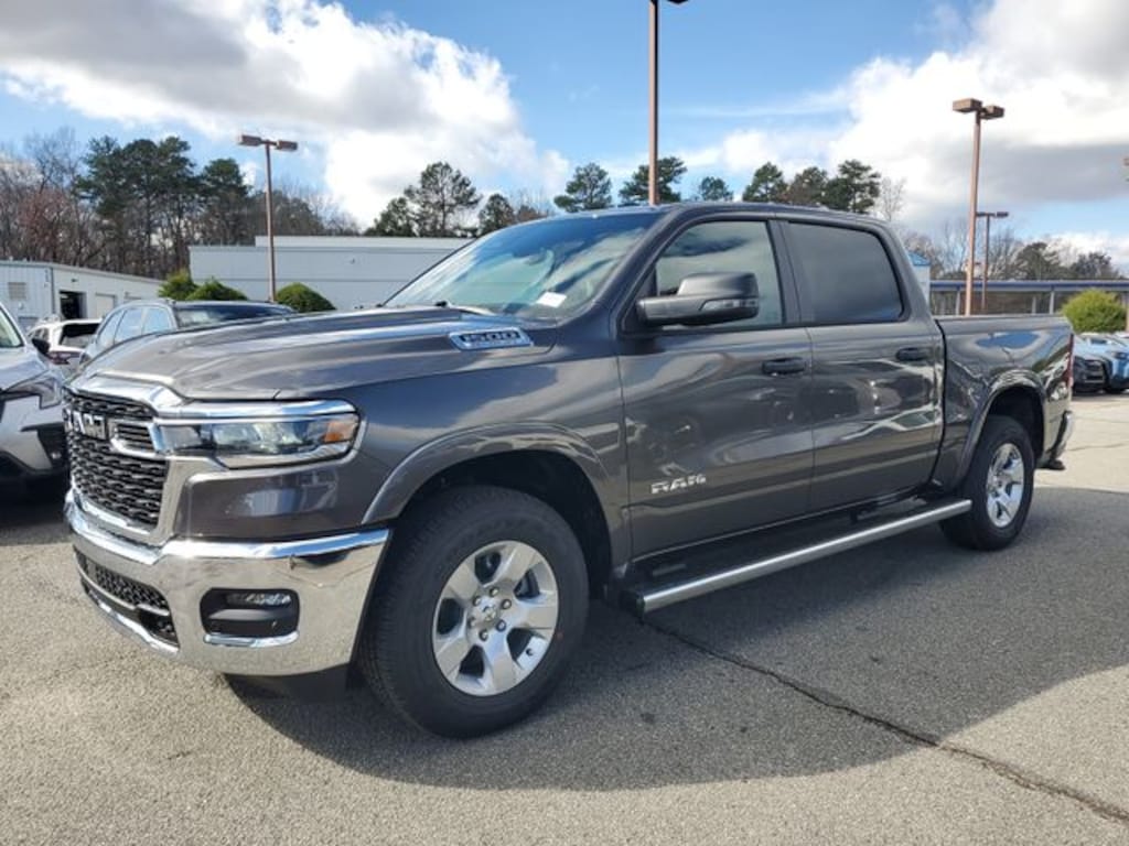 New 2026 Ram 1500 BIG HORN CREW CAB 4X4 5'7 BOX Pickup