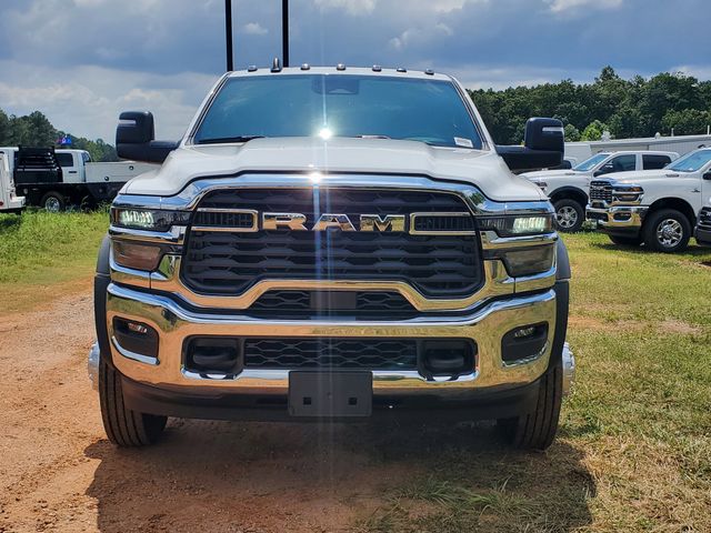 2025 Ram 4500 Tradesman photo 2