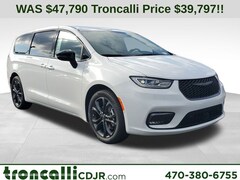 2026 Chrysler Pacifica SELECT Passenger Van