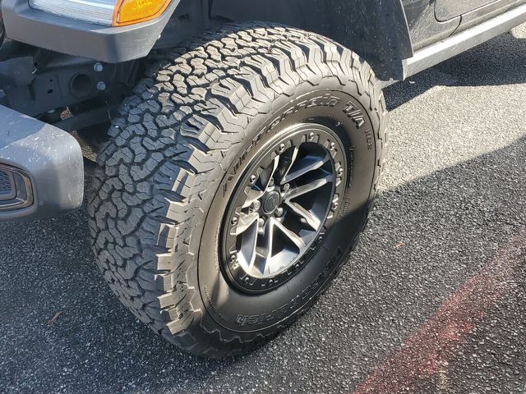 Used 2024 Jeep Wrangler Willys SUV