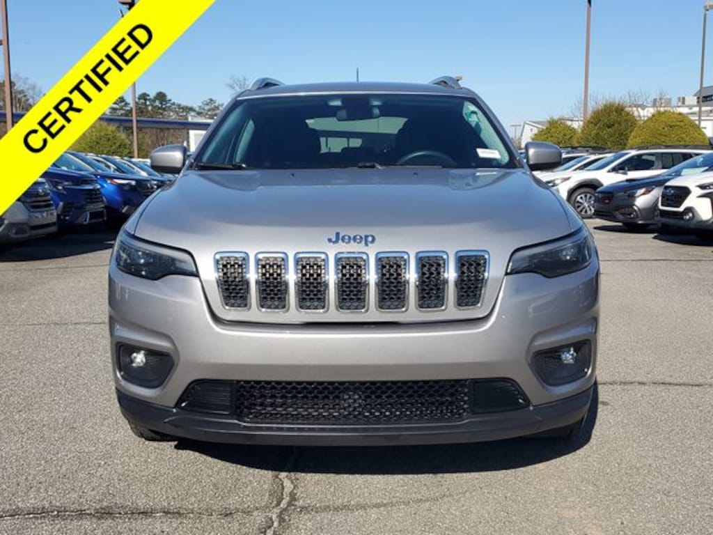Used 2019 Jeep Cherokee Latitude SUV