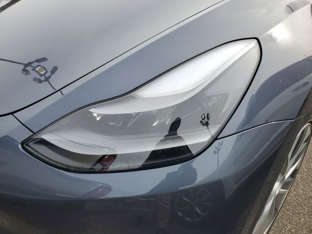 2023 Tesla Model Y Long Range photo 3