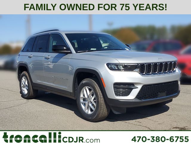 Silver Zynith 2026 Jeep Grand Cherokee SUV / Crossover 4X2 8-Speed Automatic