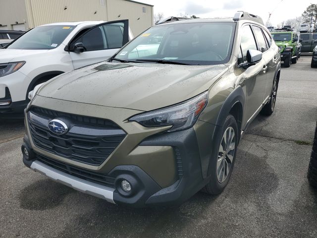 2025 Subaru Outback Touring photo 3