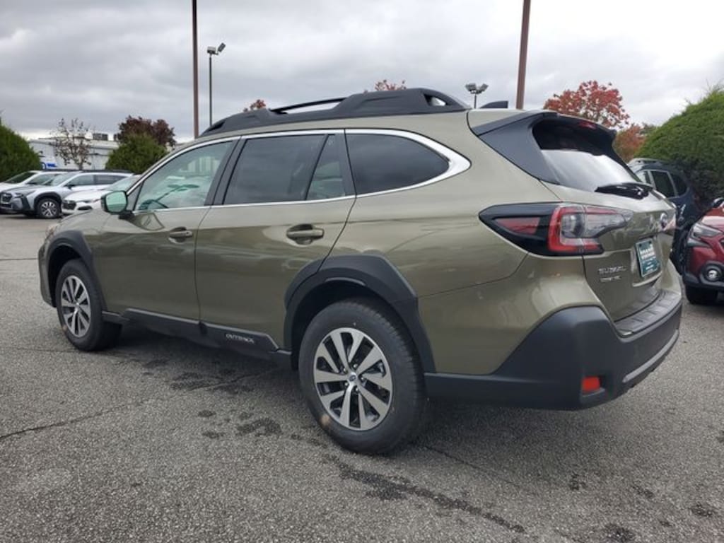 New 2025 Subaru Outback Premium SUV
