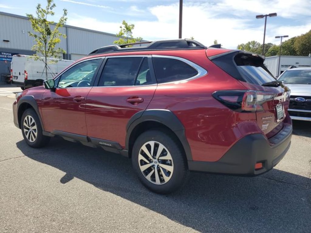 New 2025 Subaru Outback Premium SUV