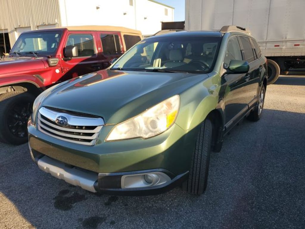 Used 2011 Subaru Outback 2.5i SUV