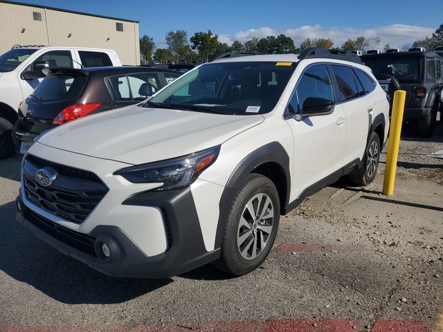 2025 Subaru Outback Premium photo 3
