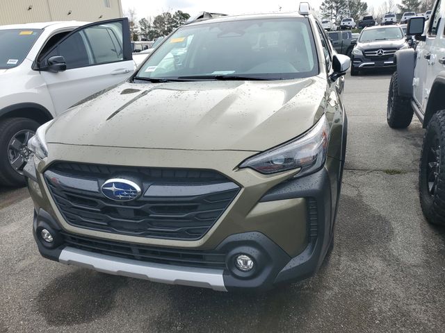 2025 Subaru Outback Touring photo 2