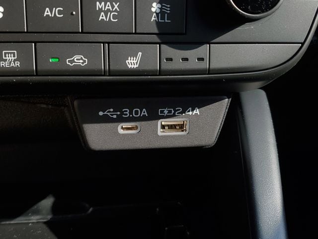 2026 Subaru Outback Limited - Photo 30