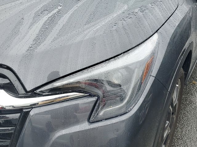 2023 Subaru Ascent Touring photo 4