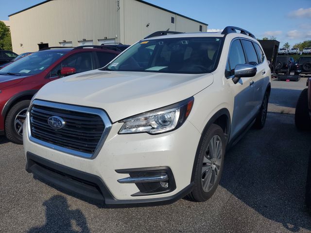 2022 Subaru Ascent Touring photo 2