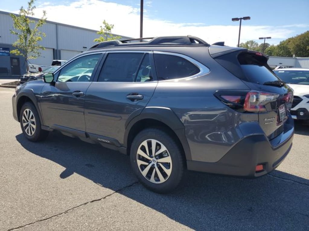 New 2025 Subaru Outback Premium SUV