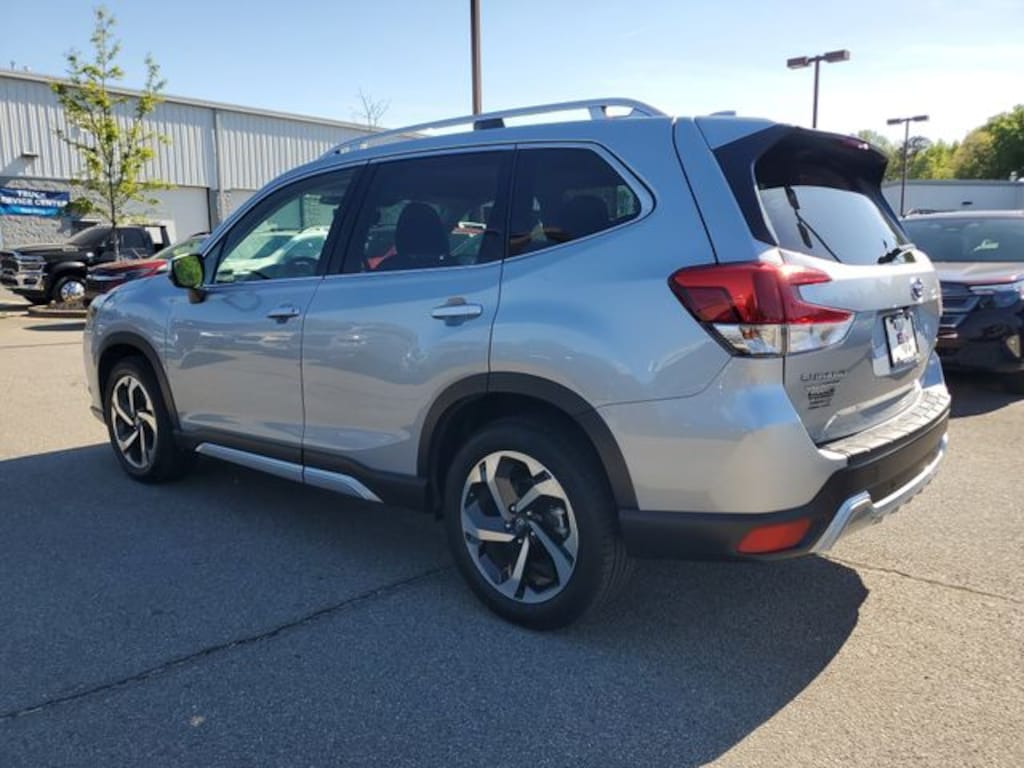 Used 2022 Subaru Forester Touring SUV