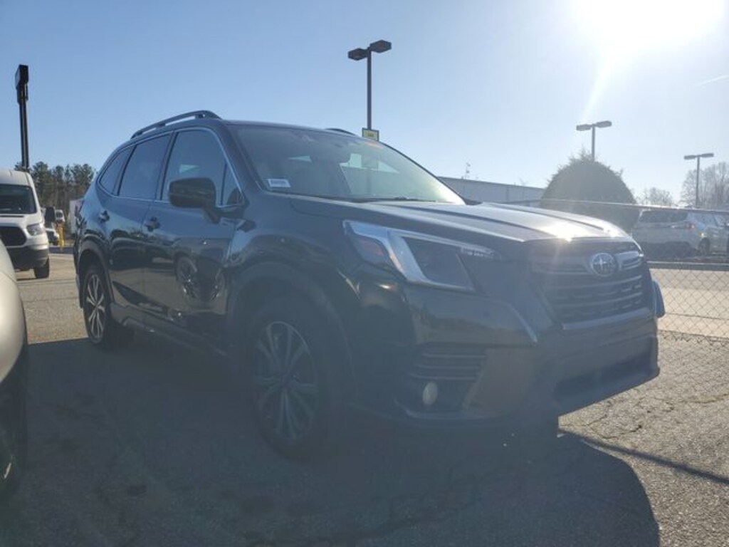 Used 2023 Subaru Forester Limited SUV